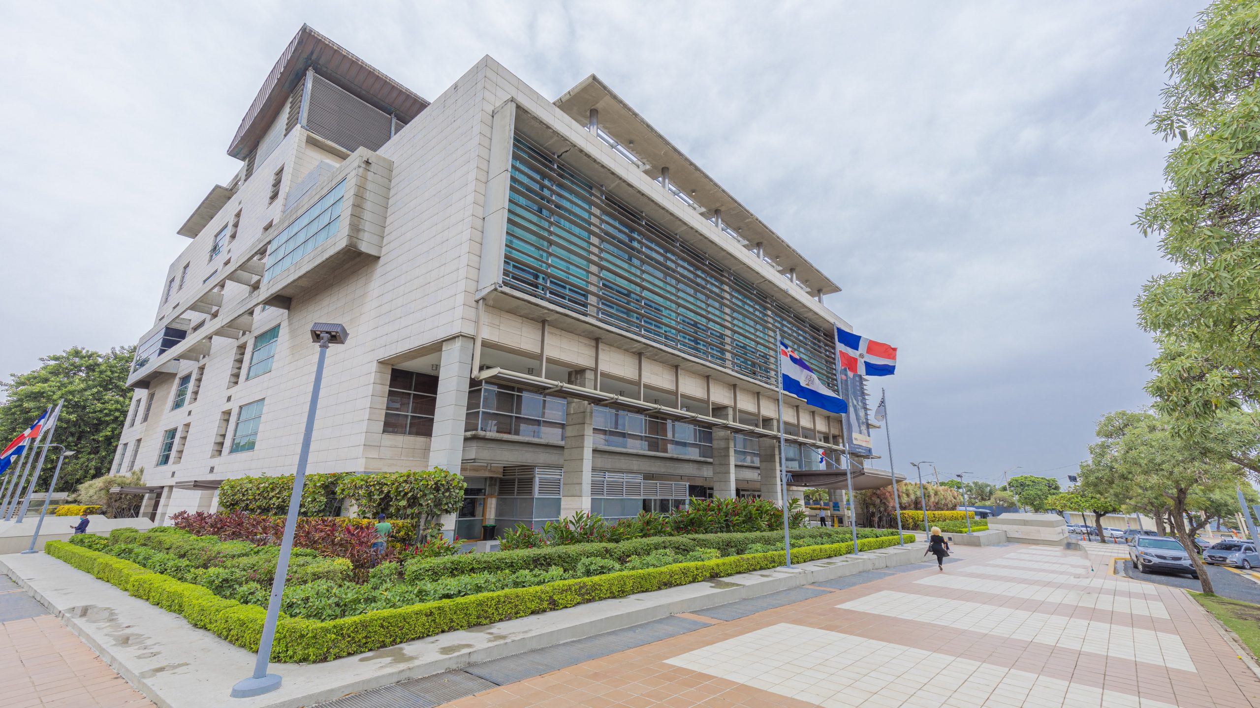 Procuraduría interrogó a dos miembros más de la Cámara de Cuentas por querella de acoso