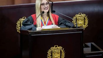 Supremo venezolano revisará documentos presentados para decidir sobre resultado electoral