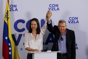 29 expresidentes, incluido Hipólito Mejía, solicitan reconocer a Edmundo Gonzáles como ganador en Venezuela