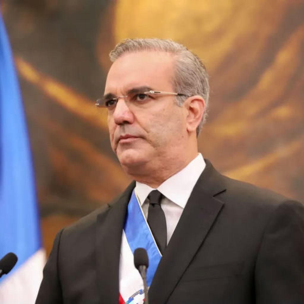 Cambios en ministerios durante el gobierno de Abinader