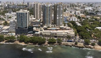 Malecón Center en ruinas: el colapso de un proyecto que prometía revitalizar la capital