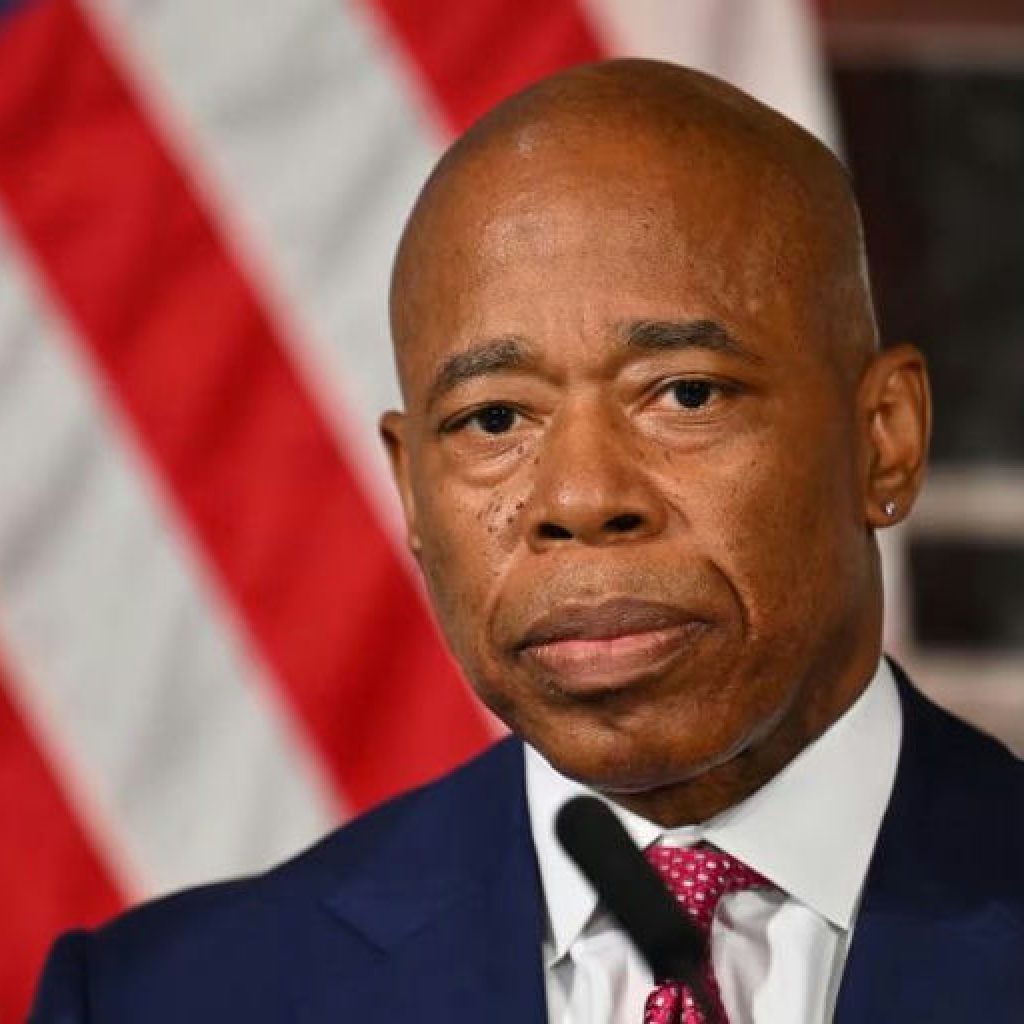Alcalde de Nueva York, Eric Adams, acusado en una investigación federal