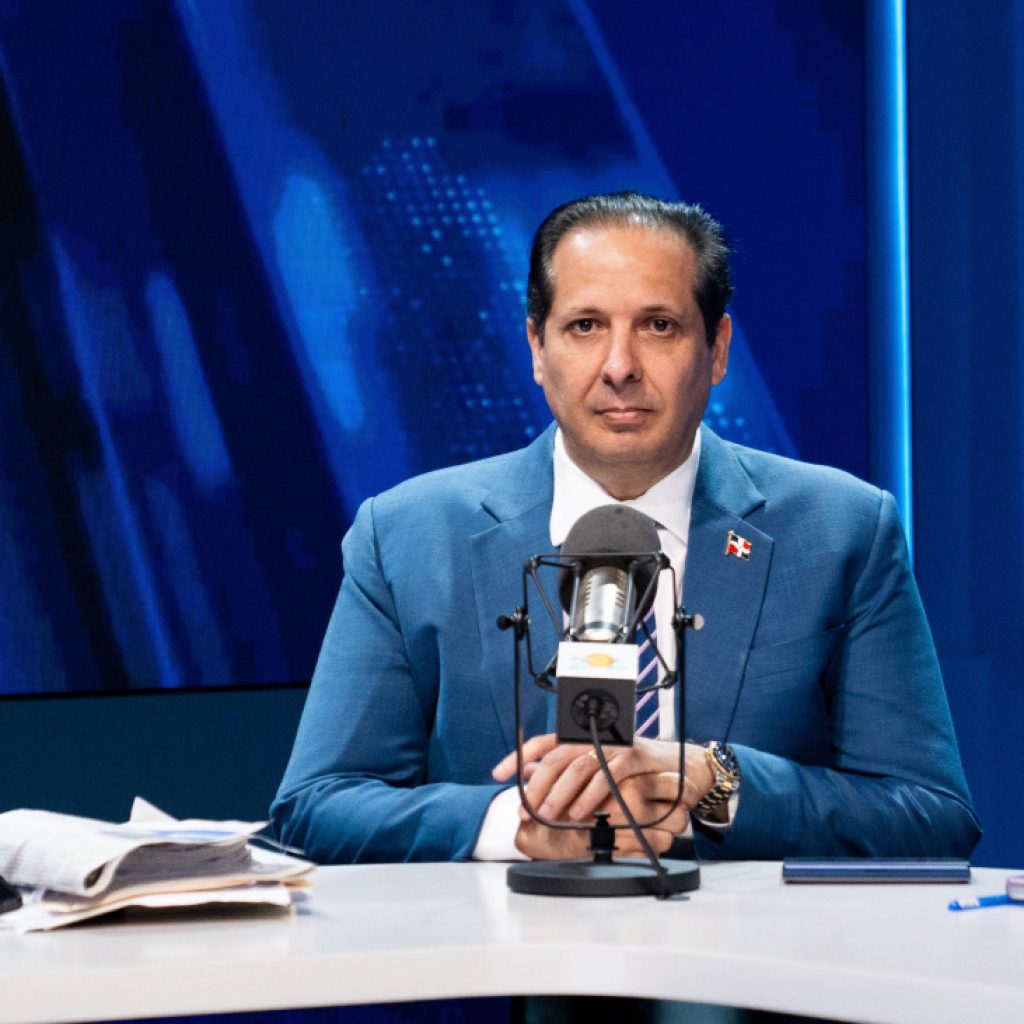 MINISTRO VÍCTOR ATALLAH: “UN PESO INVERTIDO EN ATENCIÓN PRIMARIA REDUCE EN 67 % LAS ENFERMEDADES Y EL GASTO EN SALUD”