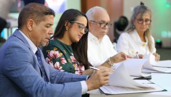 Rd Firma Protocolo De Bioseguridad Porcina Con Organismos Internacionales