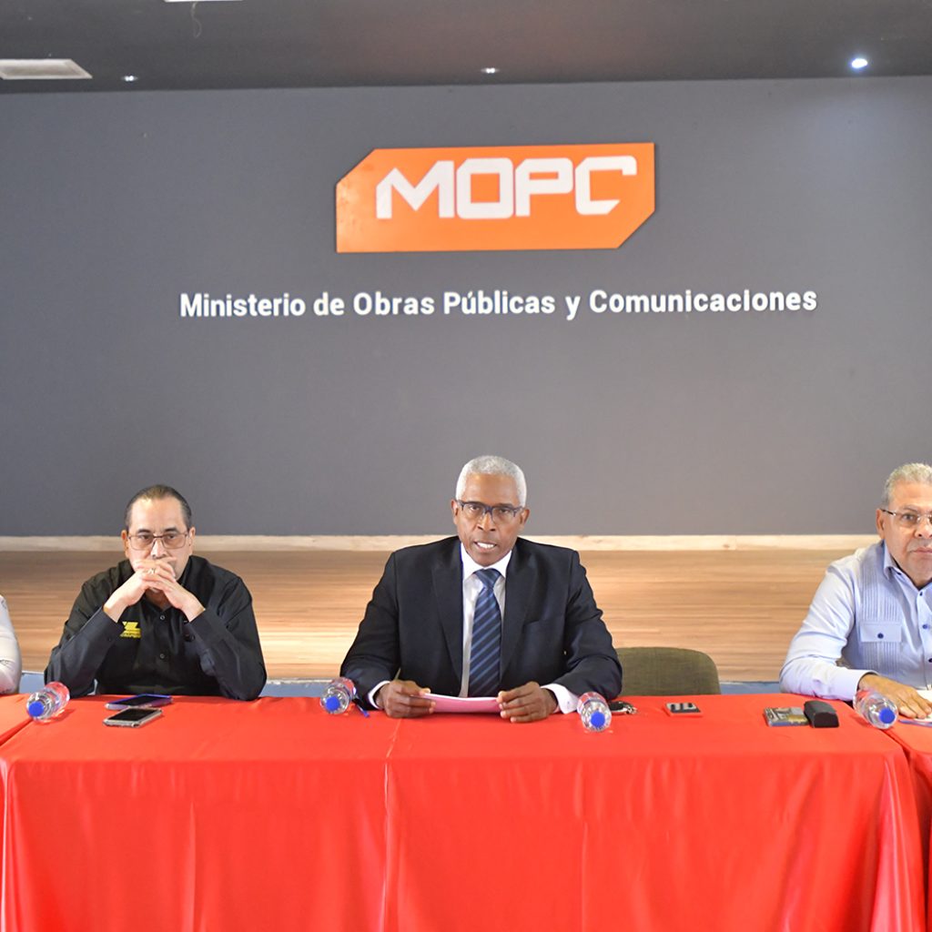 Obras Públicas realiza licitación para adquirir artículos de oficinas a usar en estaciones de peaje