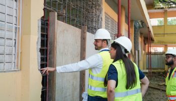 Onesvie supervisa refuerzo estructural de escuelas; exhorta al Ministerio de Educación a no parar el proceso