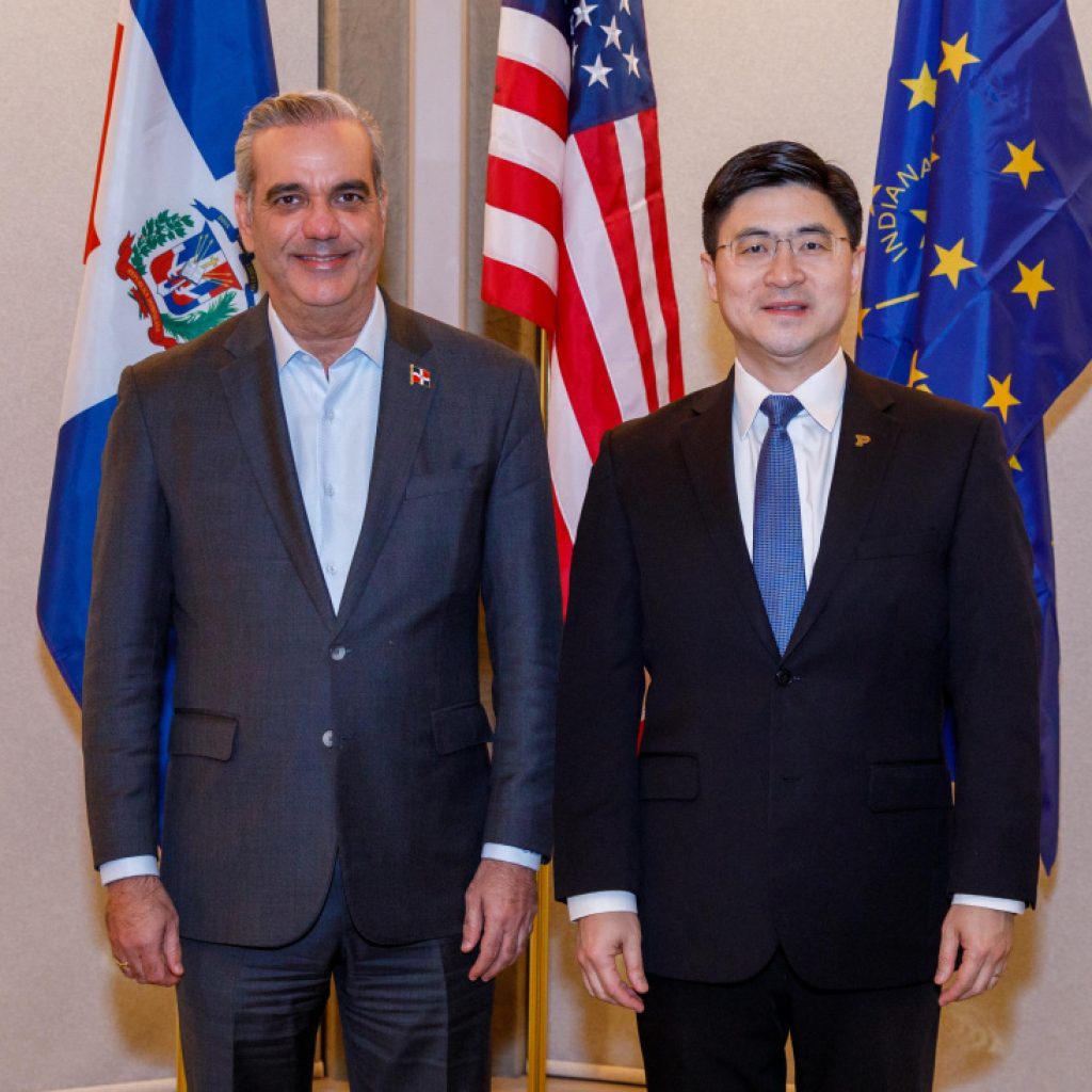 Universidad Purdue y la RD trazan ambicioso camino de colaboración estratégica con la visita del presidente Luis Abinader a sus instalaciones